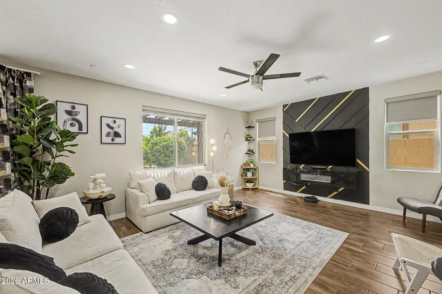 701 E Liberty Lane, Gilbert, AZ 85296 - #2