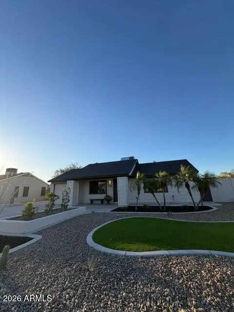 730 E Huber Street, Mesa, AZ 85203