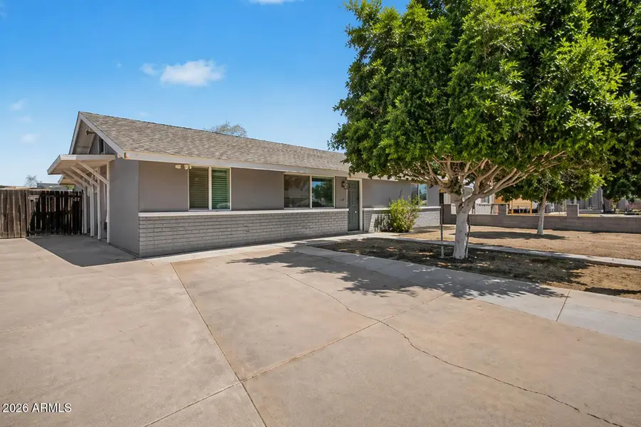 106 E Indigo Street, Mesa, AZ 85201 - #2