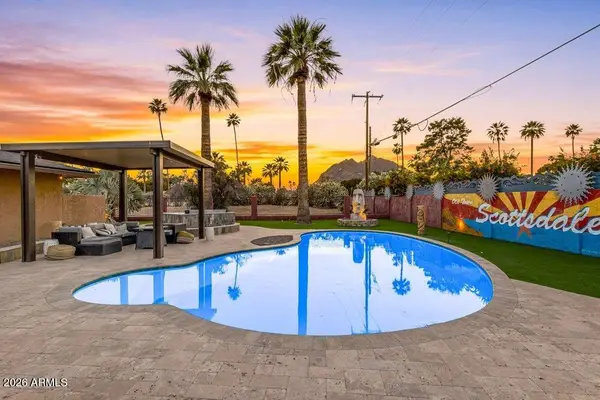 6802 E Paradise Parkway, Scottsdale, AZ 85251
