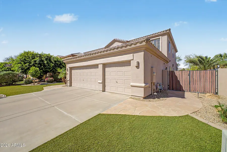 1116 W Glenhaven Drive, Phoenix, AZ 85045 - #3