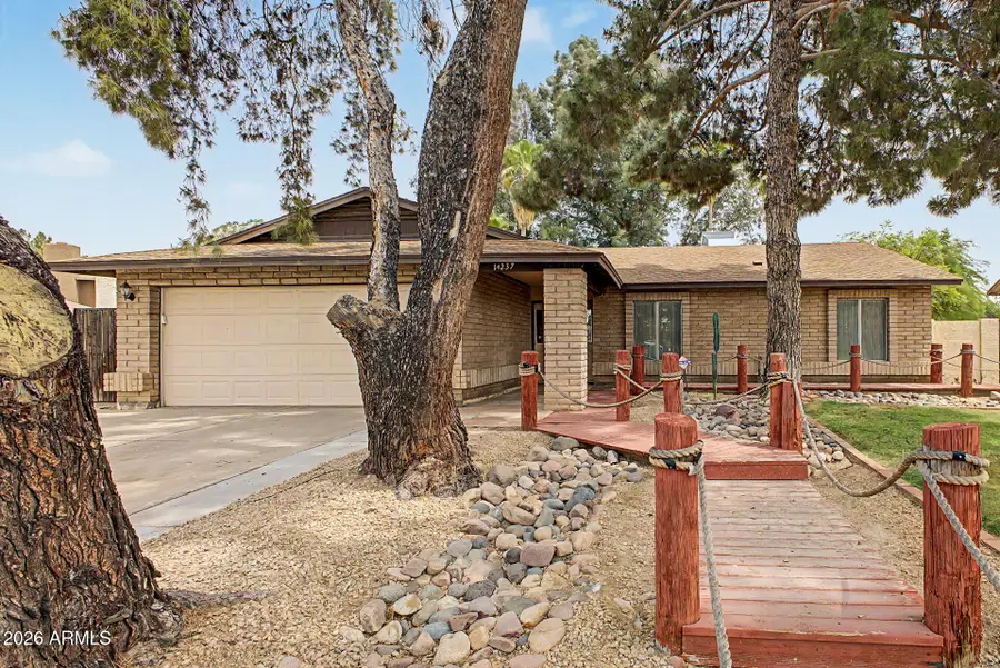 14237 N 24th Avenue, Phoenix, AZ 85023 - #2