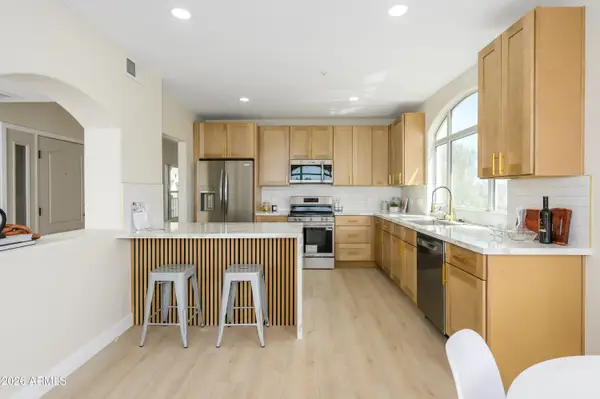 1081 W 1st Street #16, Tempe, AZ 85281