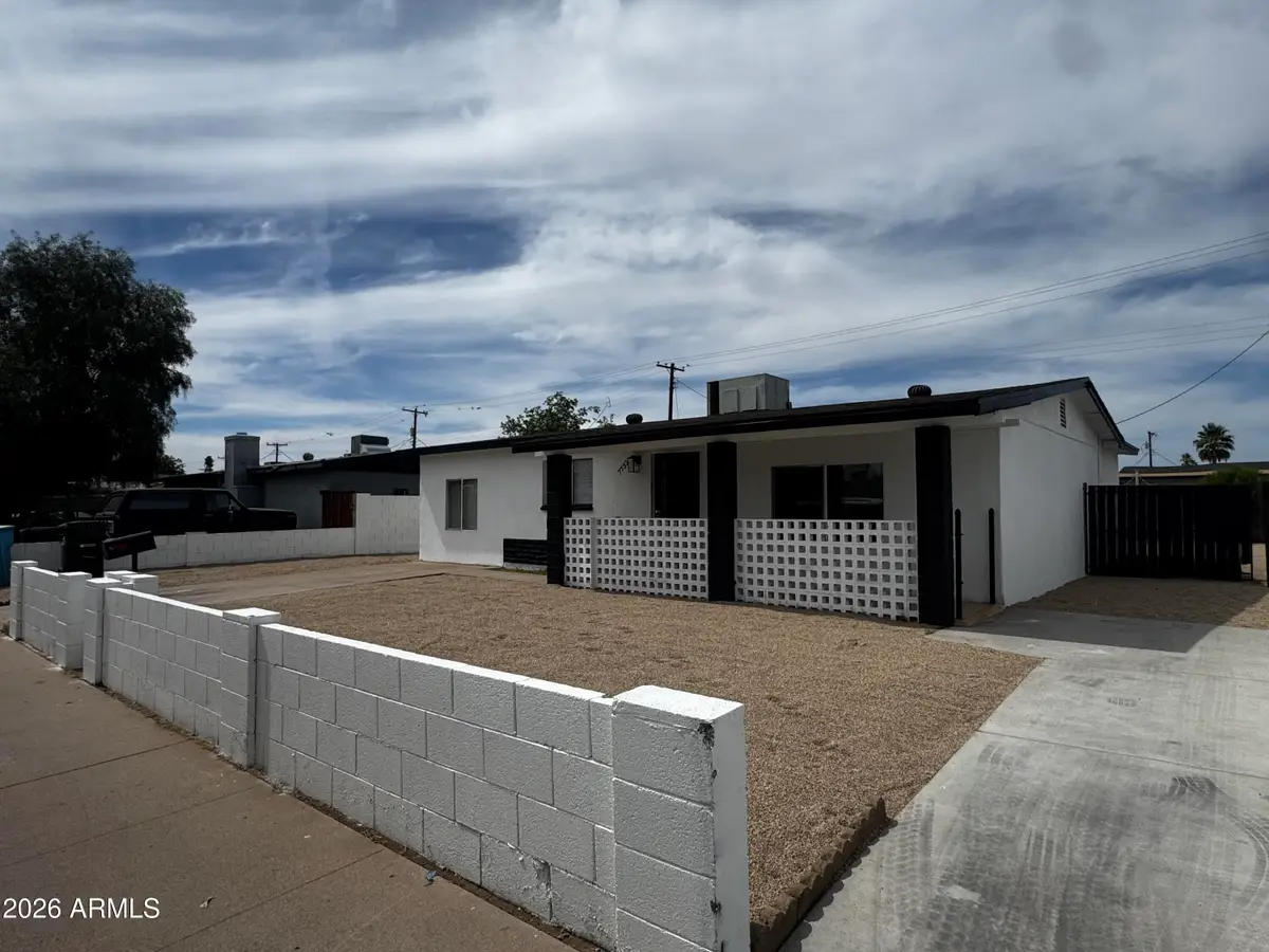 7732 W Mitchell Drive, Phoenix, AZ 85033 - #1