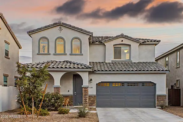 8609 E Posada Avenue, Mesa, AZ 85212