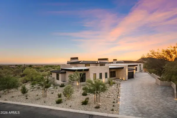 3450 N Ladera Circle, Mesa, AZ 85207