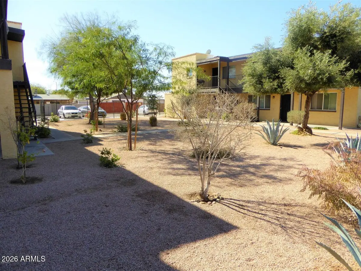 819 W Ray Road, Chandler, AZ 85225 - #1