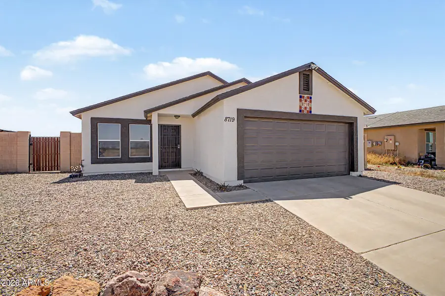 8719 W Magnum Drive, Arizona City, AZ 85123 - #2