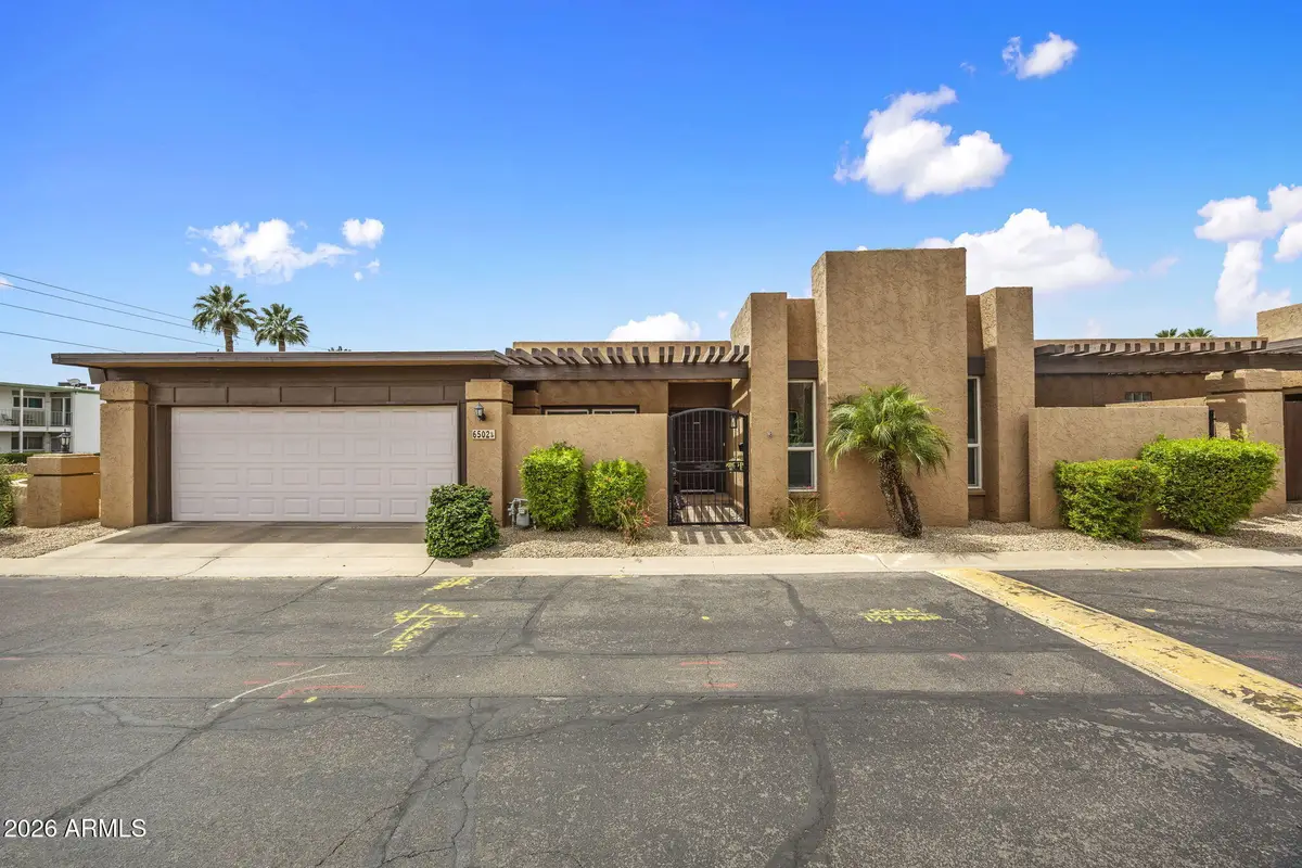 6502 N La Paloma Este --, Phoenix, AZ 85014 - #1
