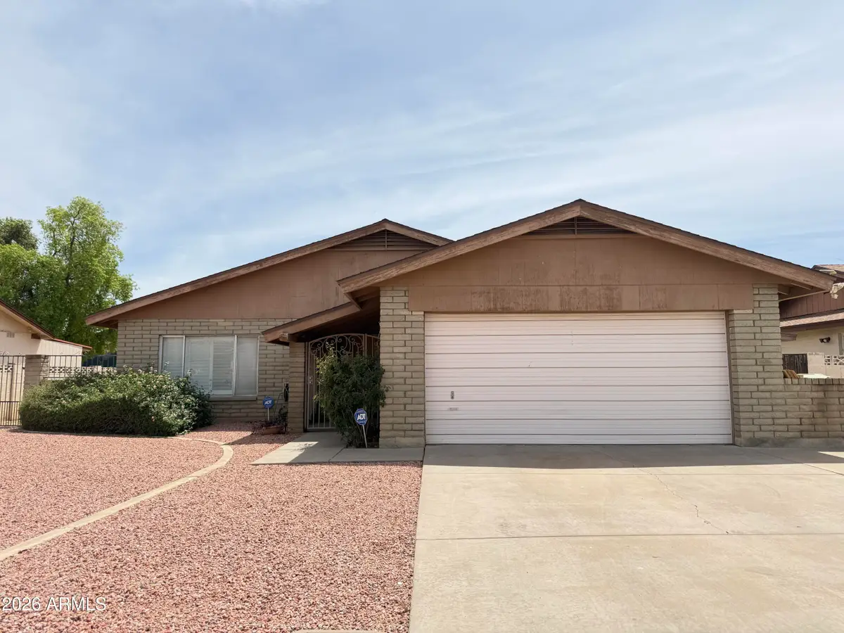 4525 W Gardenia Avenue, Glendale, AZ 85301 - #1