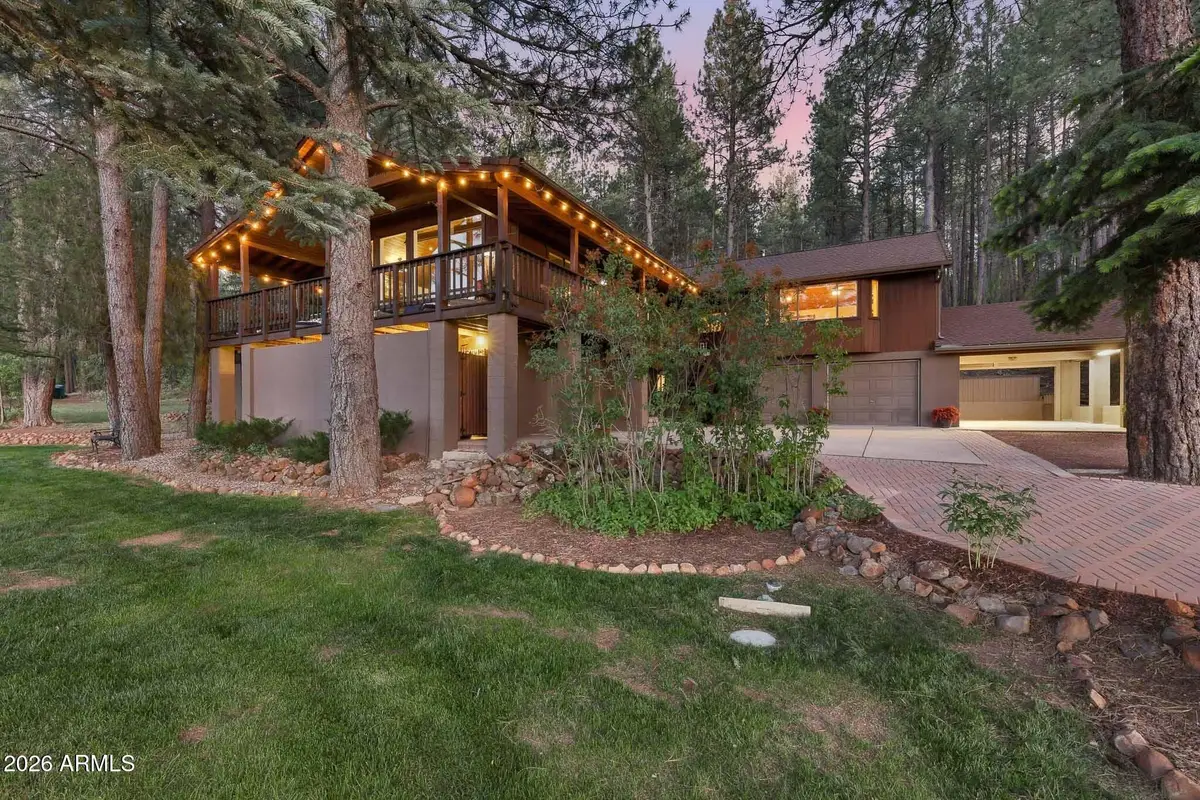 395 E Navajo Road, Munds Park, AZ 86017 - #1
