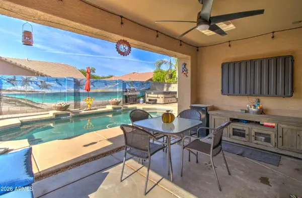2810 W Jasper Butte Drive, San Tan Valley, AZ 85144