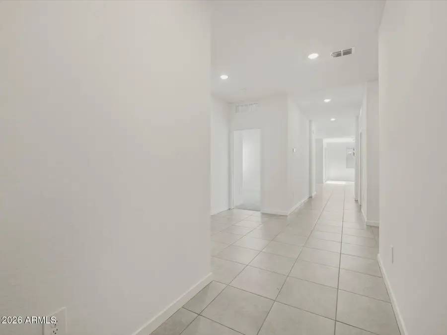 4232 W Erik Lane, San Tan Valley, AZ 85144 - #2