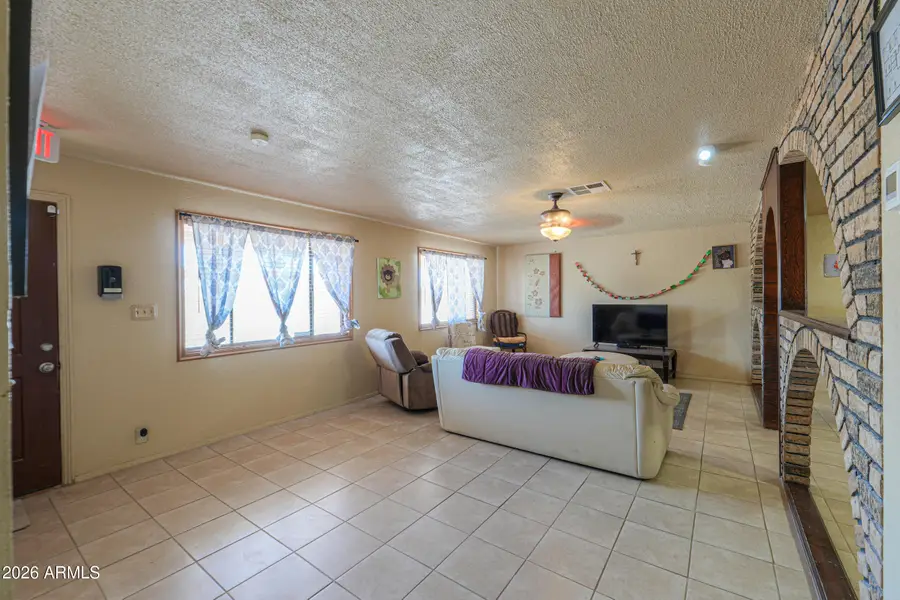 406 W 11th Street, Eloy, AZ 85131 - #3
