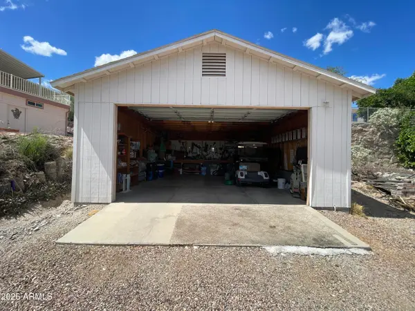 178 N Rita Avenue, Queen Valley, AZ 85118