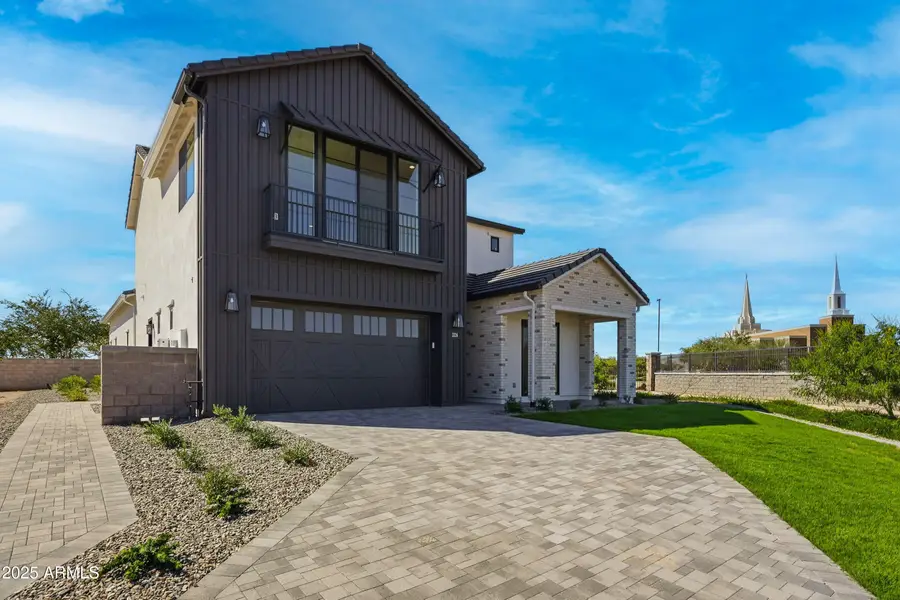 3326 S Stuart Court, Gilbert, AZ 85297 - #3
