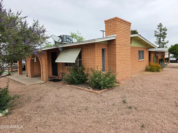 1121 N Wedgewood Circle, Mesa, AZ 85203