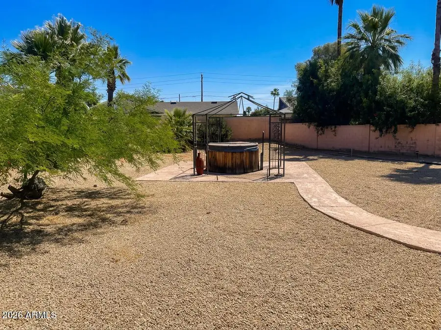 8332 E Valley View Road, Scottsdale, AZ 85250 - #3
