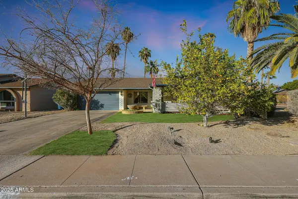 556 W Kiva Avenue, Mesa, AZ 85210
