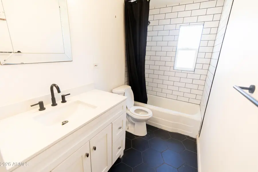 2514 E Turney Avenue, Phoenix, AZ 85016 - #2