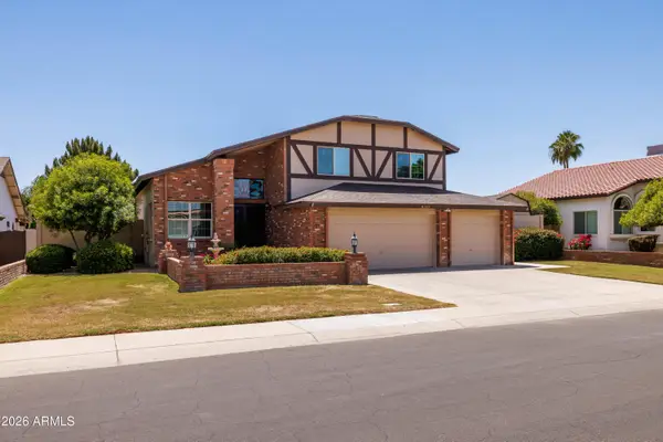 5901 E Tierra Buena Lane, Scottsdale, AZ 85254