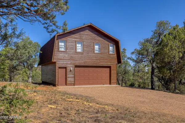 2836 Homestead Drive, Overgaard, AZ 85933