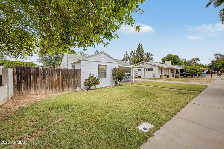 126 W 3rd Place, Mesa, AZ 85201 - #3