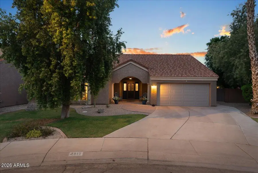 3910 E Hiddenview Drive, Phoenix, AZ 85048 - #2