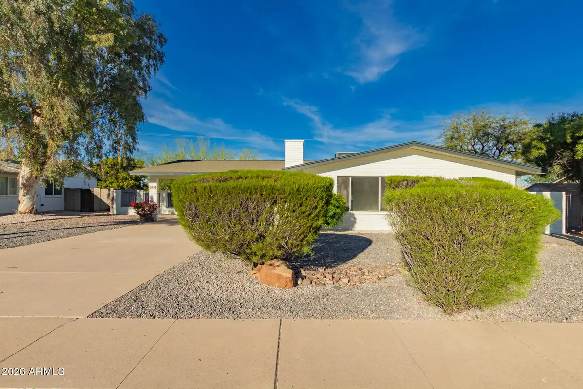 2834 E Shangri La Road, Phoenix, AZ 85028 - #1
