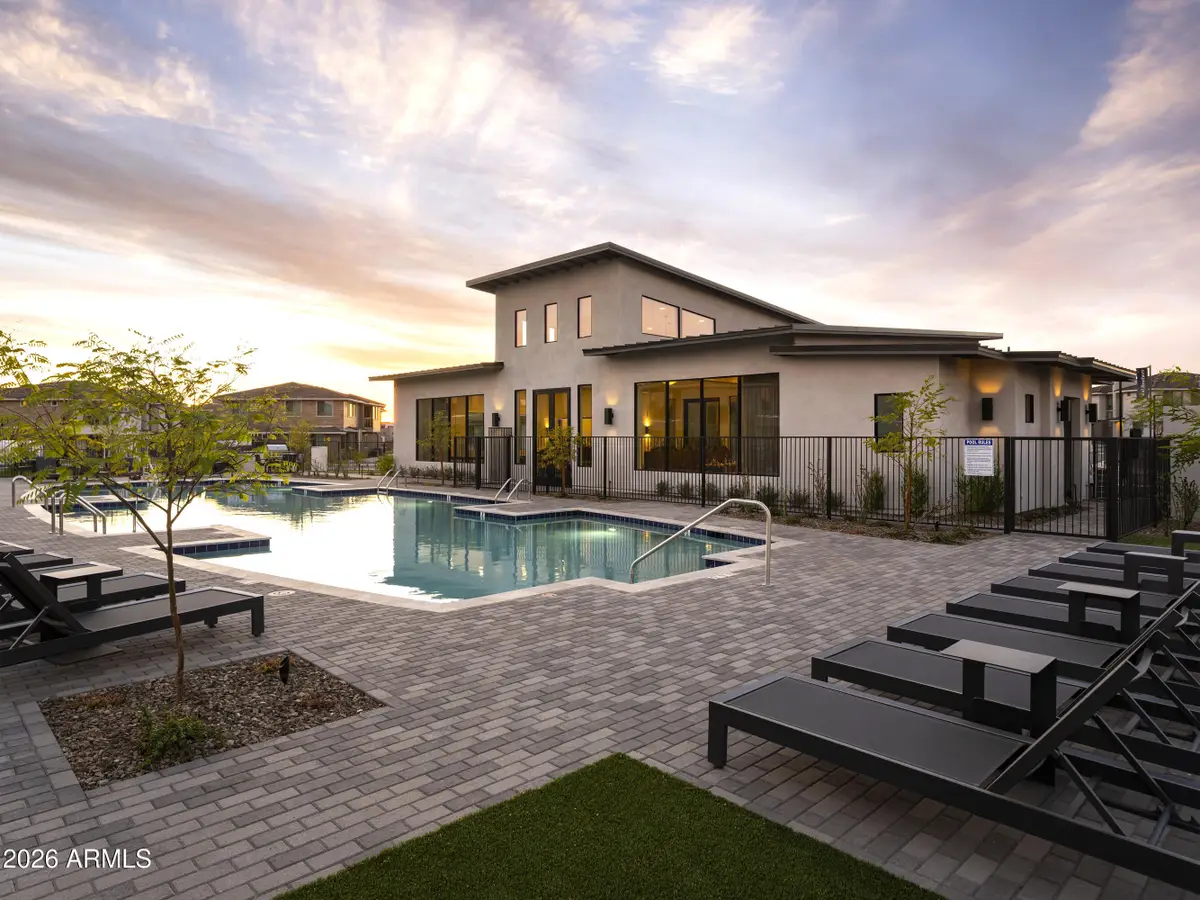 2121 W Sonoran Desert Drive #81, Phoenix, AZ 85085 - #1