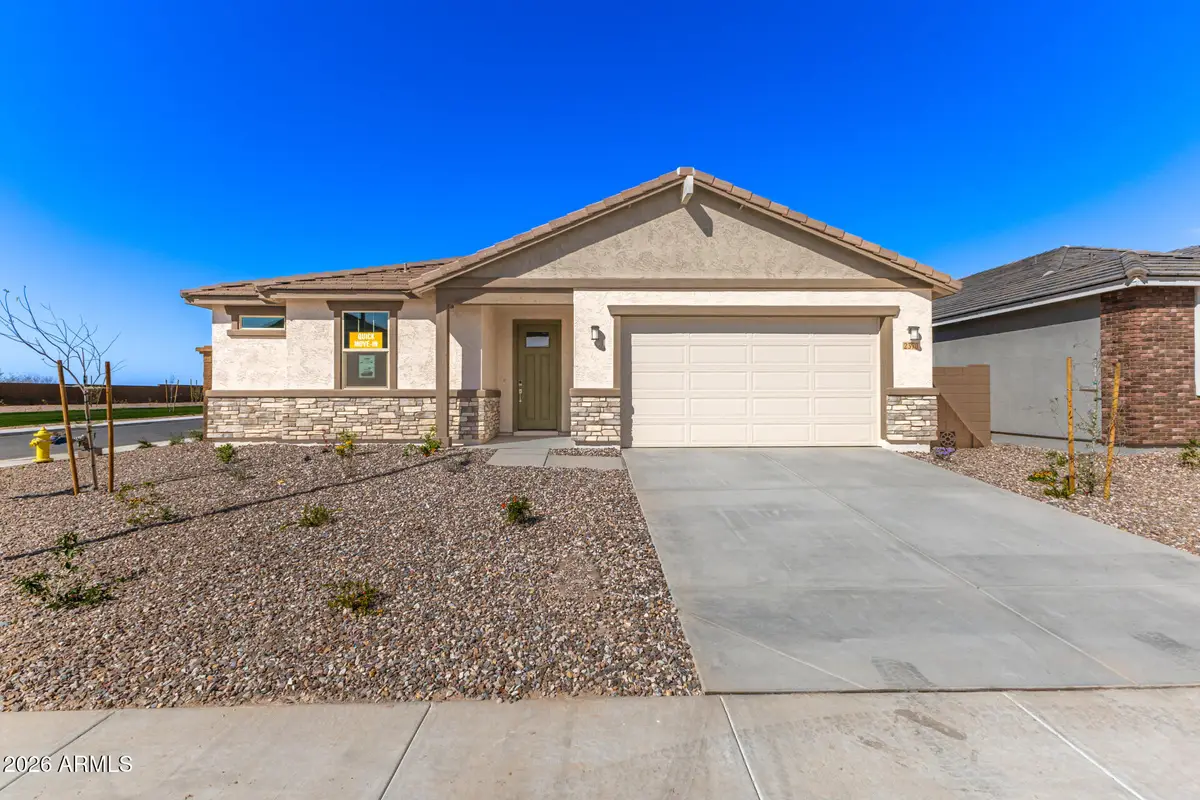 2370 E Dolcetto Drive, San Tan Valley, AZ 85143 - #1