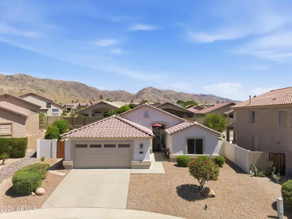 1834 W Amberwood Drive, Phoenix, AZ 85045