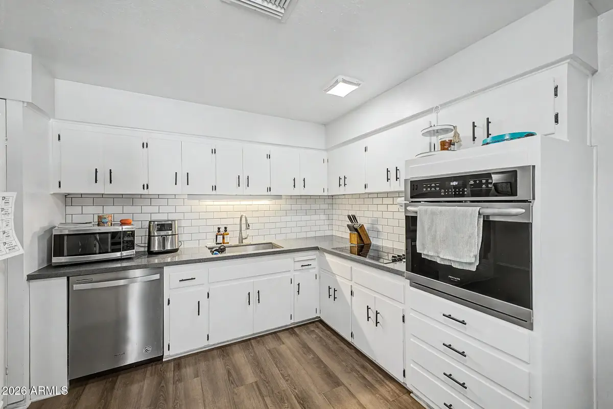 6107 W Keim Drive, Glendale, AZ 85301 - #1
