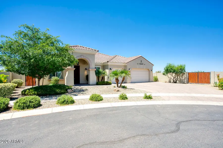 8428 S 16th Drive, Phoenix, AZ 85041 - #2
