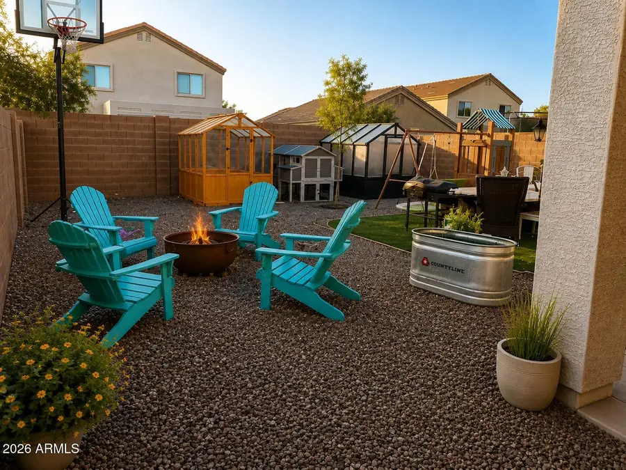 11740 W Avenida Del Sol Avenue, Sun City, AZ 85373 - #2