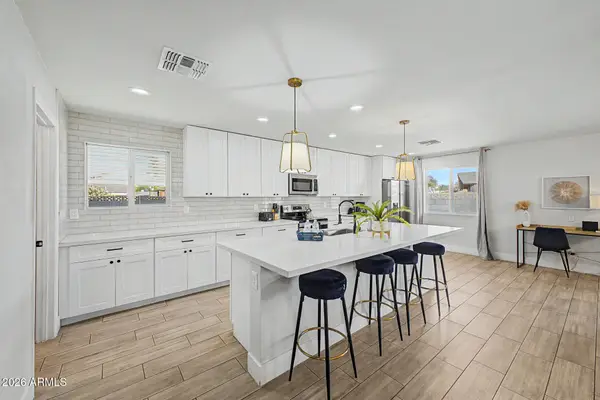 1882 E Loma Vista Drive, Tempe, AZ 85282