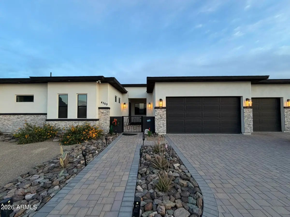 4269 E 4th Avenue, Apache Junction, AZ 85119 - #1
