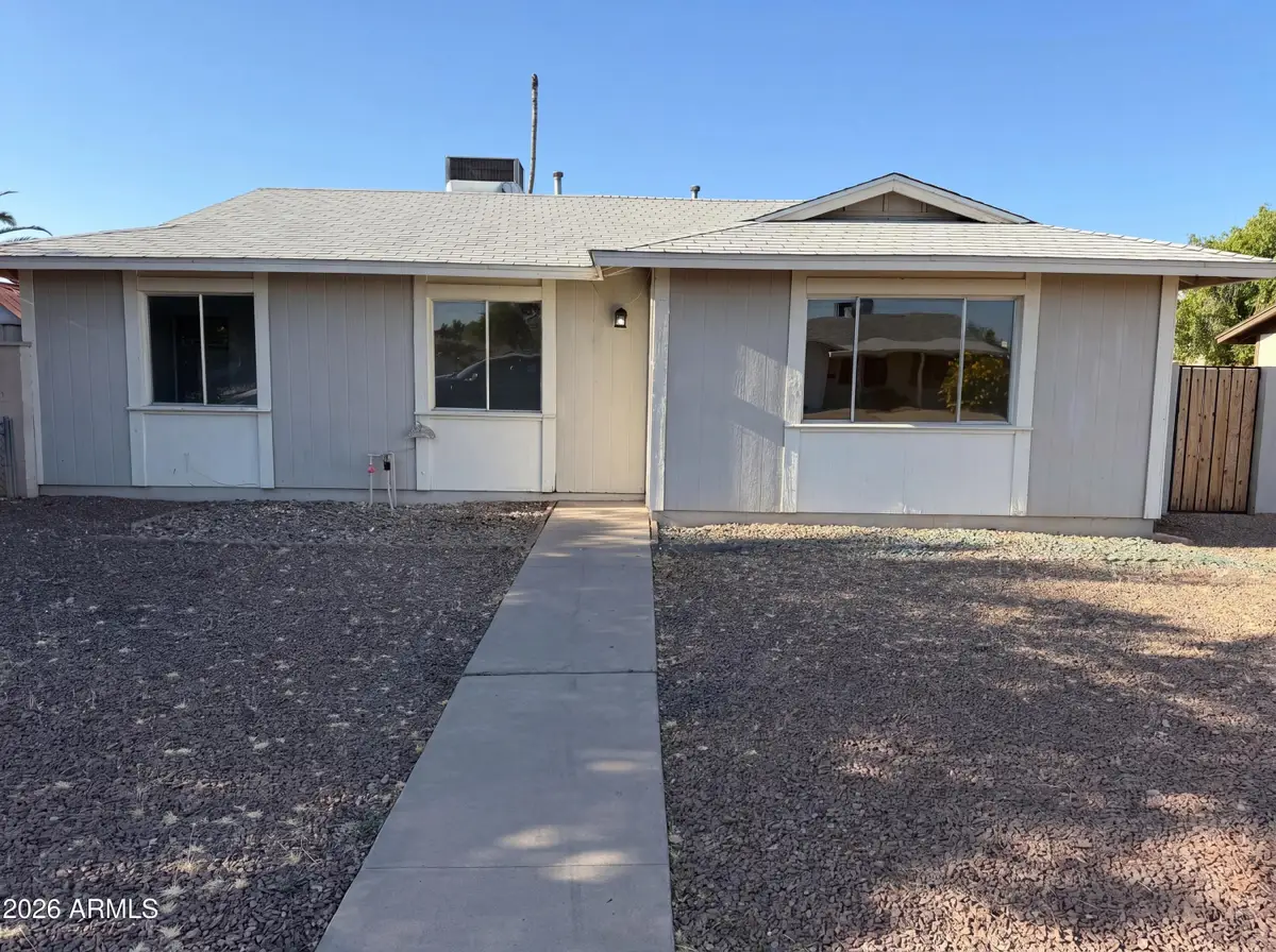 3339 W Country Gables Drive, Phoenix, AZ 85053 - #1