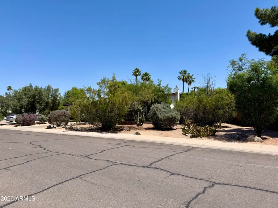 2425 S Newberry Road, Tempe, AZ 85282 - #3