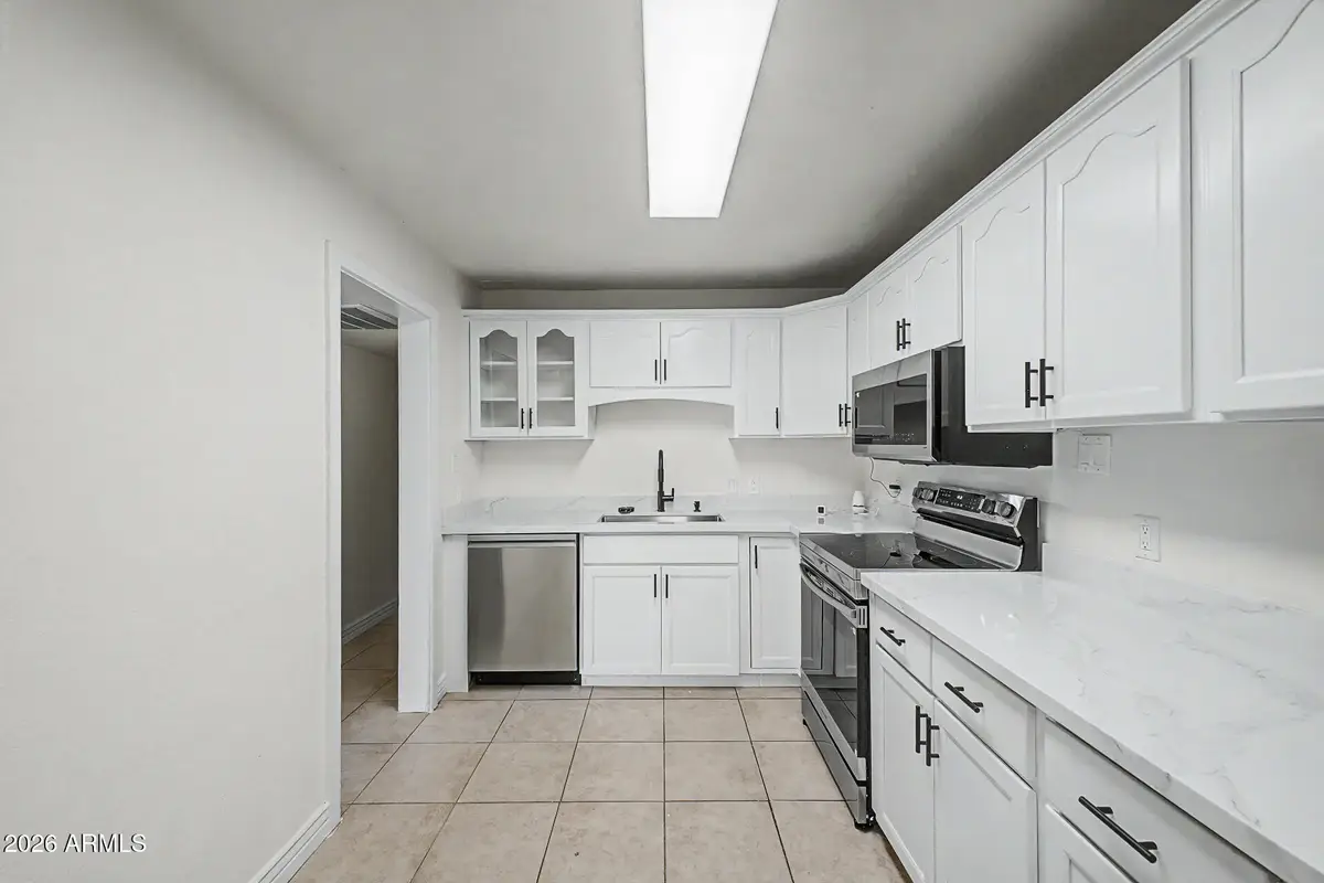 4225 N 33rd Drive, Phoenix, AZ 85017 - #1