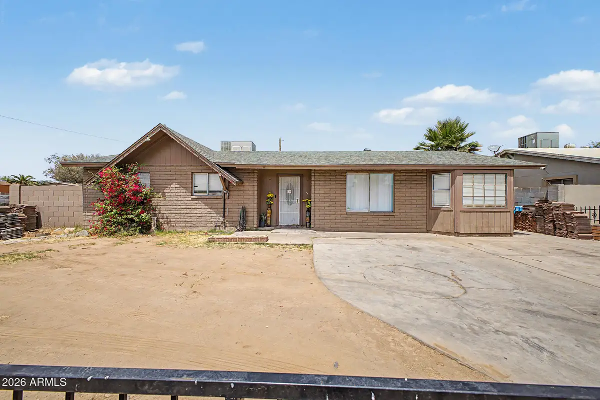 4244 W Vernon Avenue, Phoenix, AZ 85009 - #1