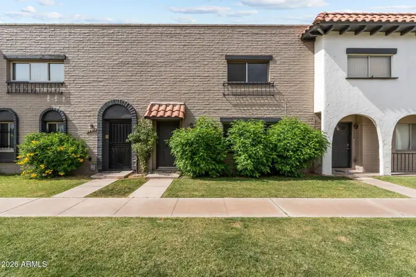 2933 E Fairmount Avenue, Phoenix, AZ 85016