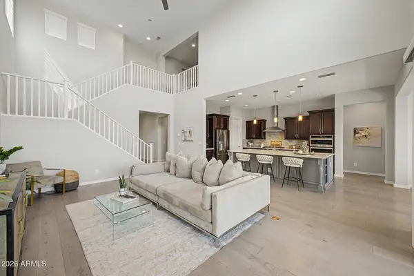 9565 W Patrick Lane, Peoria, AZ 85383