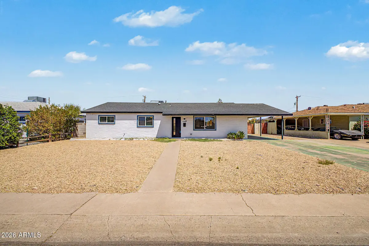 2232 W San Miguel Avenue, Phoenix, AZ 85015 - #1