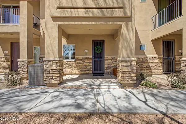 2821 S Skyline -- #128, Mesa, AZ 85212