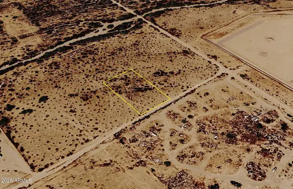 2 S 347th Avenue, Tonopah, AZ 85354