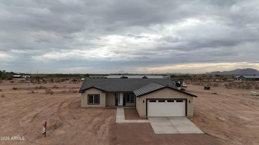 38545 W Montebello Avenue, Tonopah, AZ 85354 - #2