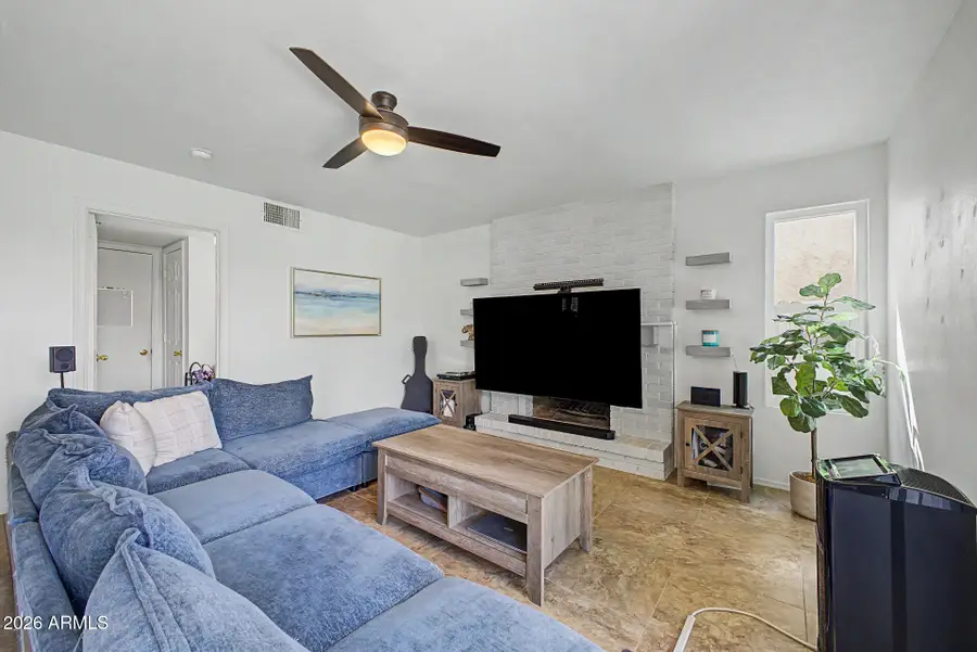 1238 W Seashore Drive, Gilbert, AZ 85233 - #3