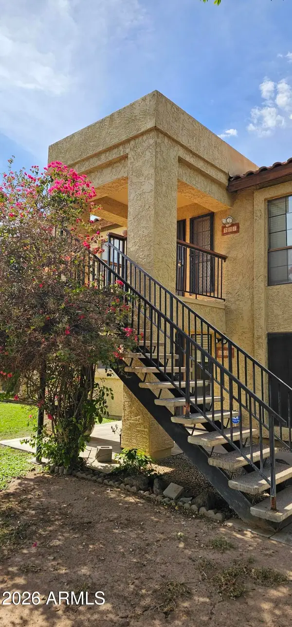 8202 N 21st Drive #201, Phoenix, AZ 85021