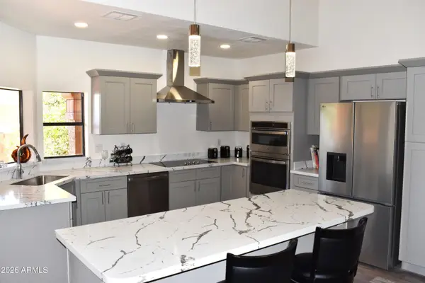 1019 E Desert Cove Avenue, Phoenix, AZ 85020
